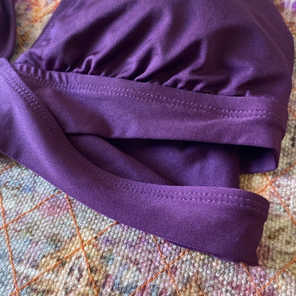 Kona Sol,wrap bikini swimwear/swimsuit top, in purple,padded removable c… - Picture 2 of 7
